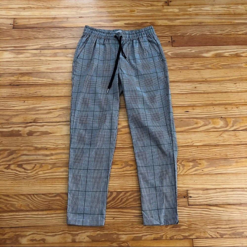 H&M checkered elastic waist jogger